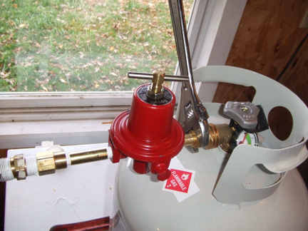 How To Connect An Rv To External Propane Youtube